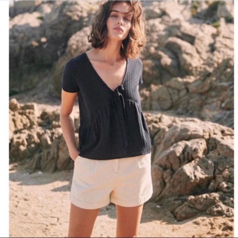 Sezane reversible knot tee